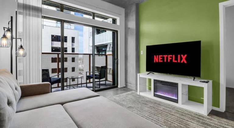Beautiful rental apartment with pool | Pet-friendly — photo 2