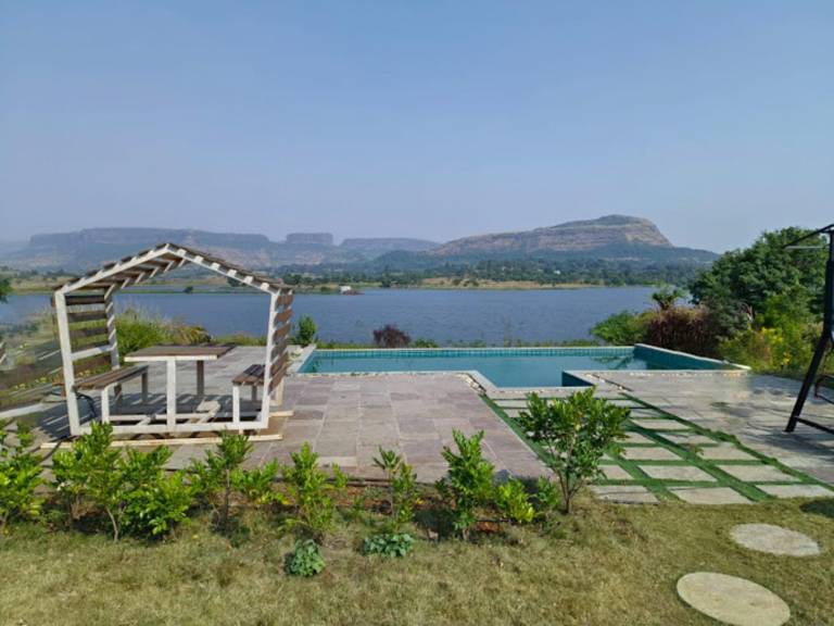 Sam's Country Ranch in Trimbak