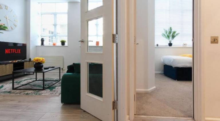 Rental apartment | Next to Brighton Palace Pier — photo 4