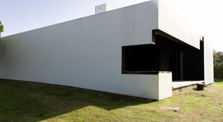 Villa with pool, terrace & yard — photo 5