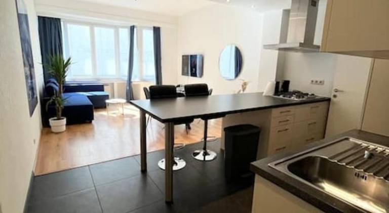 Rental apartment | Next to Cathedral of St. Michael and St. Gudula — photo 4