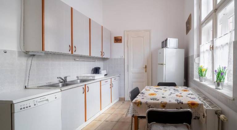 Tomka Apartman — photo 4