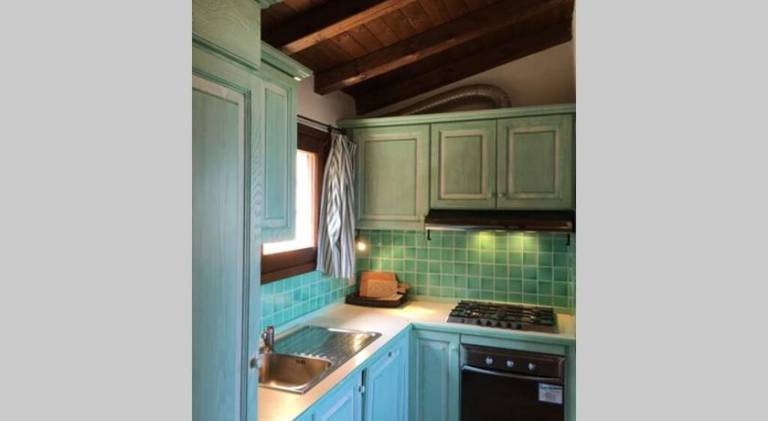 Fully equipped pleasant villa with hot tub, private pool & yard | Suitable for remote work | Pets allowed — photo 5