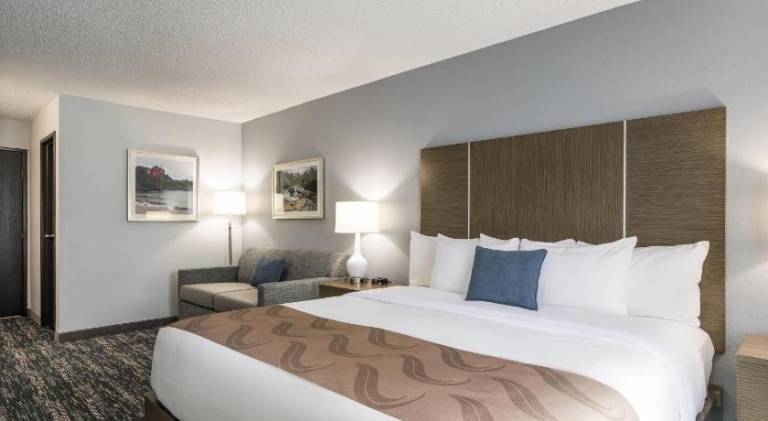 Quality Inn Marquette in Marquette, MI