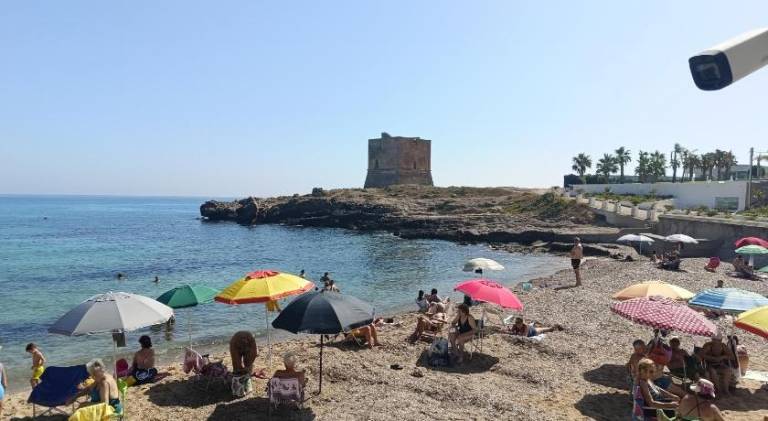 LA TERRAZZA SUL MARE camera vicino aereoporto&mare SICILIAN VINTAGE STYLE SEASIDE ROOM — photo 4