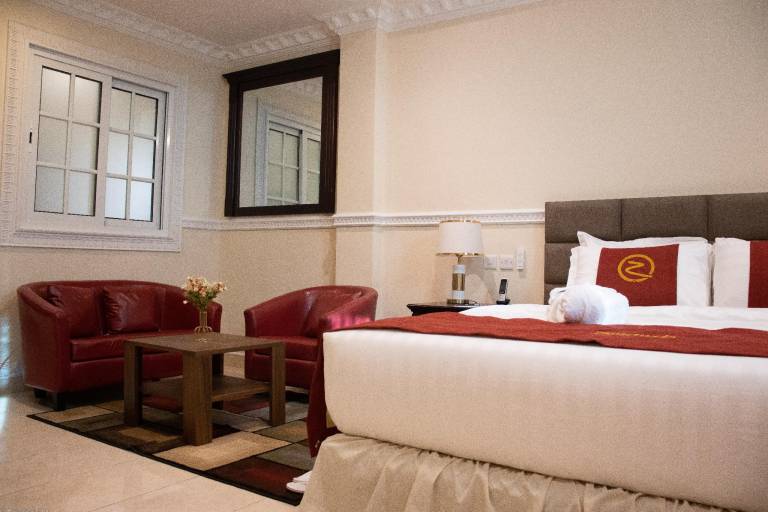 ZIMANSKY HOTEL in Accra