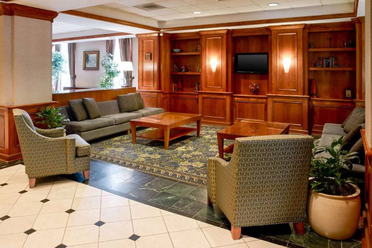 Clarion Hotel Portland Airport ME — photo 3