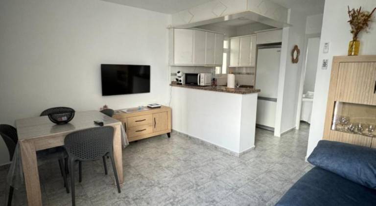 Apartment with 2 rooms for 4 persons — photo 2