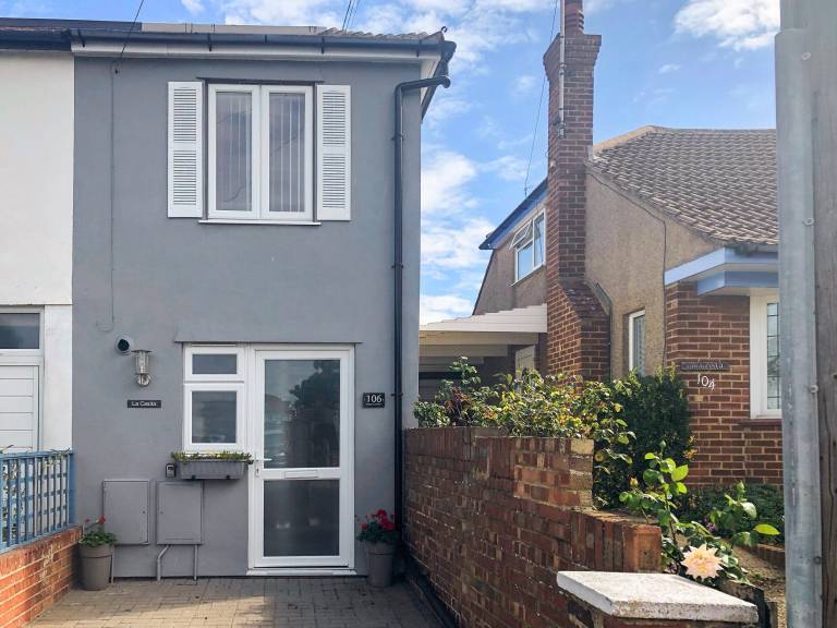 Cottage  Whitstable