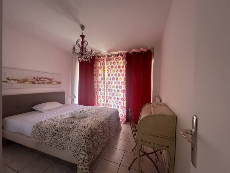 Holiday apartment with terrace — photo 5