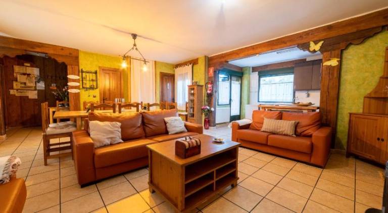 Vacation home with 6 rooms for 18 persons — photo 3