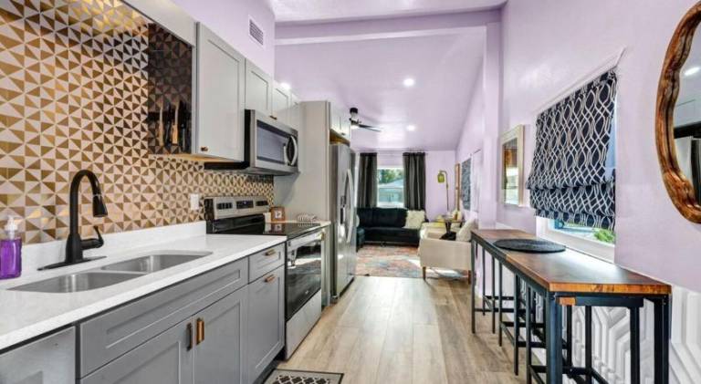 House with 2 rooms for 4 persons — photo 3