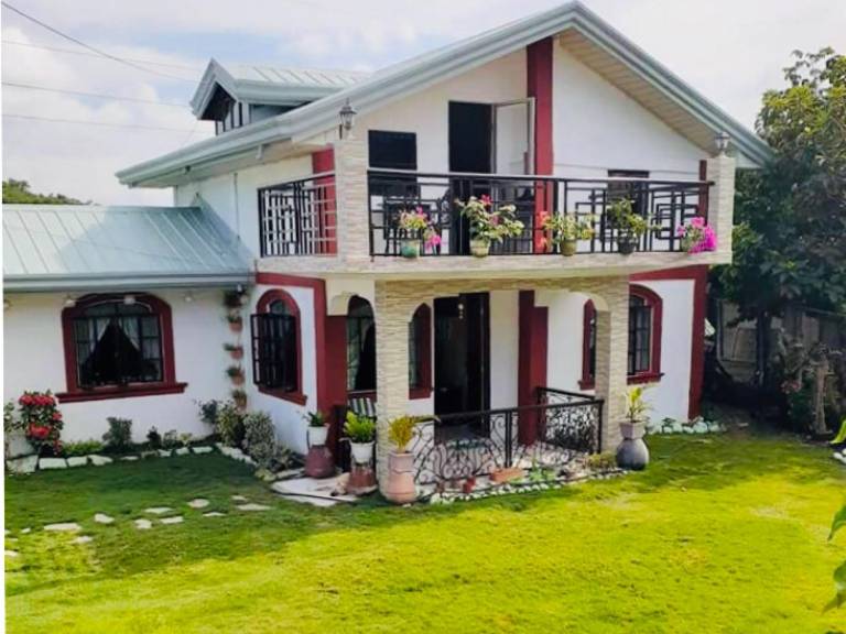 Vacation home with 1 room for 10 persons in Vigan