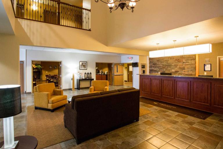 Sleep Inn & Suites Conference Center Eau Claire North — photo 2