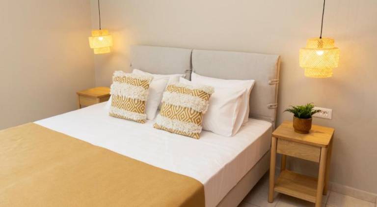 Rental apartment with patio | Beach nearby | Pet-friendly in Platanias