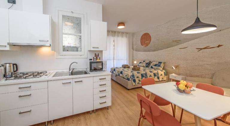Rental apartment with 1 room for 3 persons in Jovencan