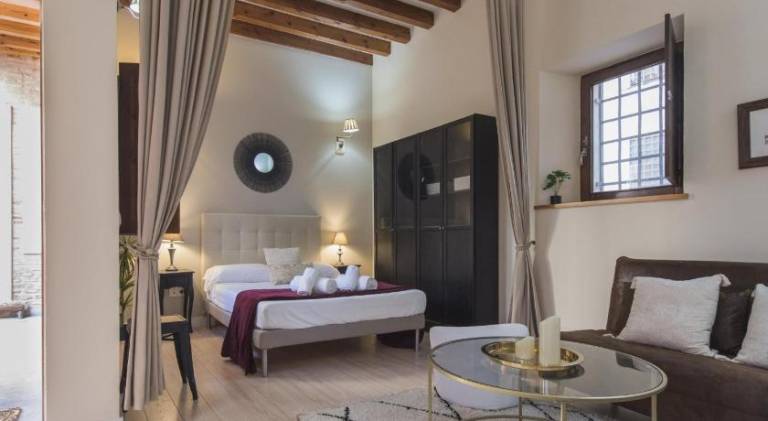 Holiday apartment | Next to Toledo Cathedral | Perfect for remote work in Toledo