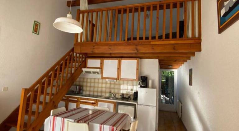 Lovely house with patio & yard | Dogs allowed — photo 4