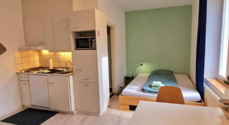 Charming rental apartment | Suitable for remote work | Pets are welcome — photo 2