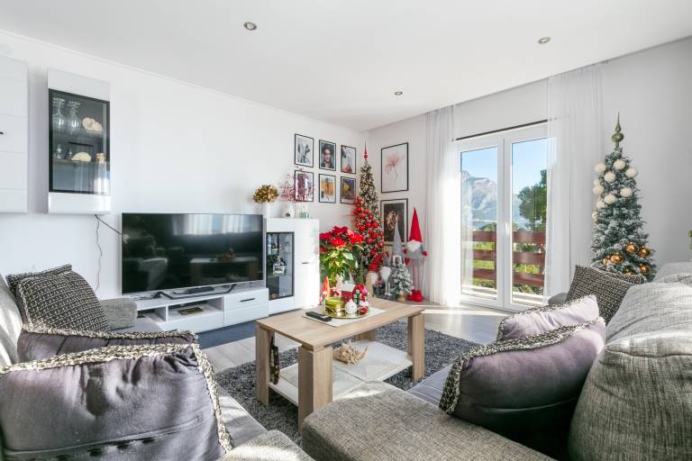 Two bedroom apartment with balcony and sea view Duće, Omiš (A-24975-b) — photo 3