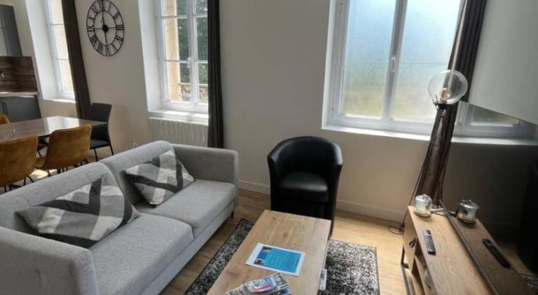Rental apartment with 2 rooms for 5 persons — photo 2