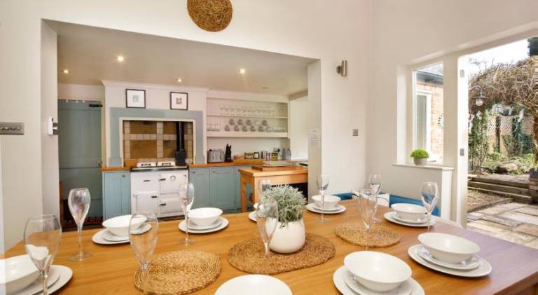 Pleasant vacation home with hot tub | Close to York Castle | Dogs allowed in York