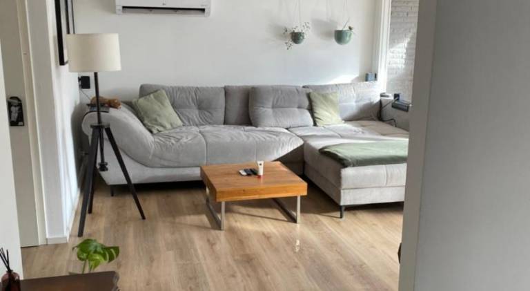Apartment with pool — photo 2
