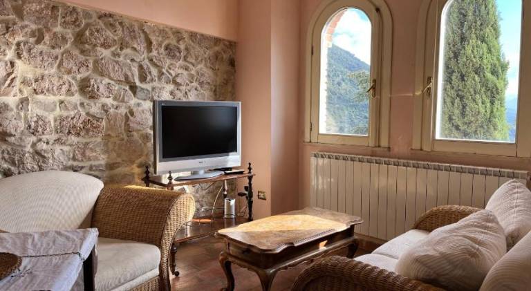 Holiday apartment with 2 rooms for 6 persons — photo 2
