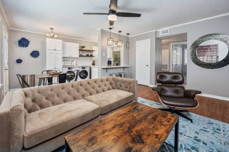 Apartment Westwood Estates