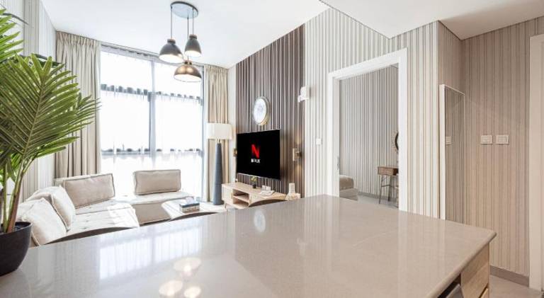 Apartment Muwailih Commercial