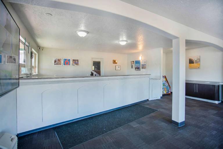 Motel 6 Gresham, OR - Portland — photo 4