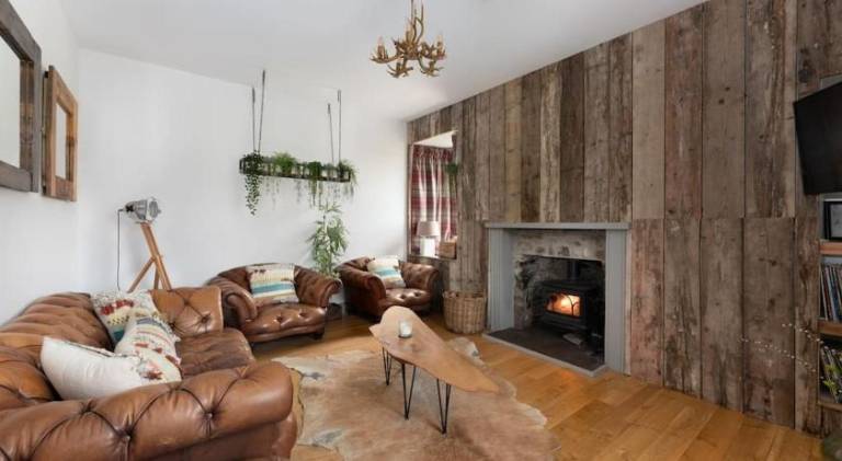 Big villa with hot tub | Pet-friendly — photo 2