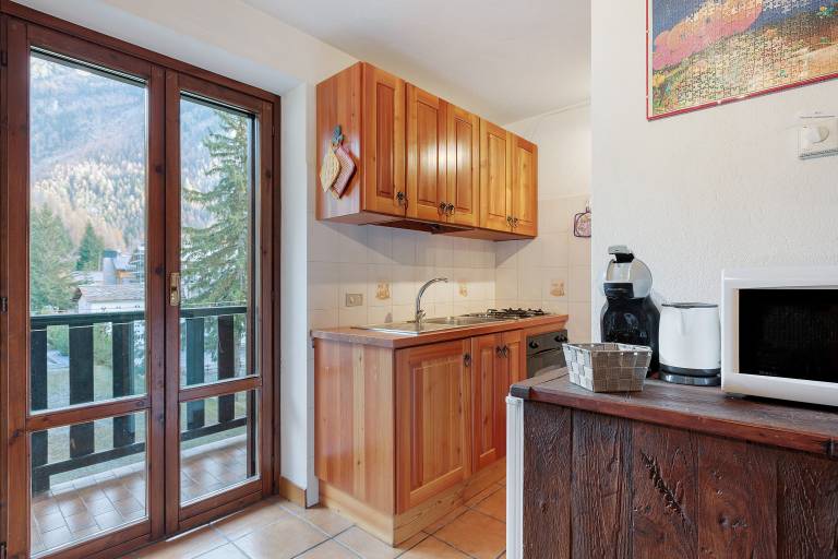 Apartment 'Gigi E Laura' with Mountain View, Balcony and Wi-Fi — photo 2