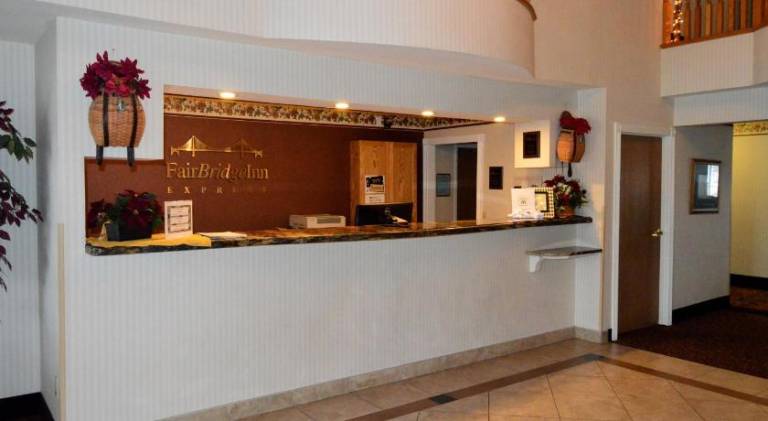 FairBridge Inn Express Dillon — photo 4