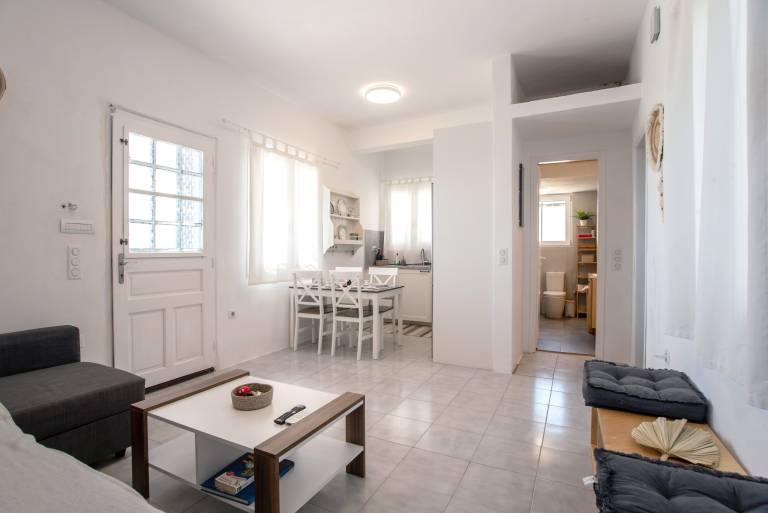 Holiday Home 'Punda Beach Seaside Retreat' with Sea View, Wi-Fi and Air Conditioning — photo 4