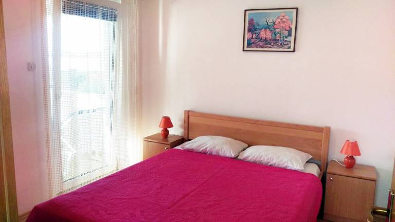 Two bedroom apartment with terrace and sea view Supetar, Brač (A-7535-a) — photo 5