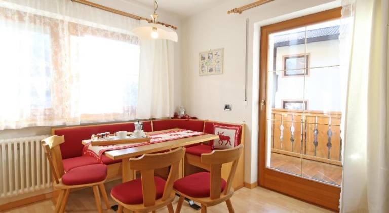Serviced apartment with yard | Perfect for remote work — photo 2