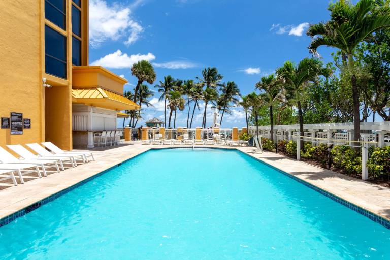 Wyndham Deerfield Beach Resort — photo 4