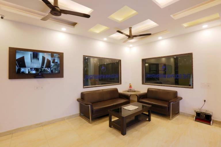 Hotel Dolphin at Delhi Airport in New Delhi