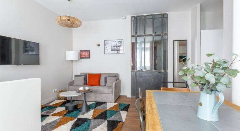Holiday apartment | Pet-friendly in Pantin