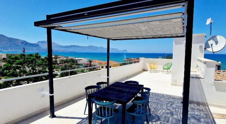 House with 3 rooms for 6 persons in Alcamo