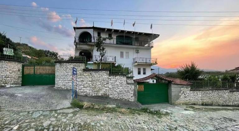 Guest house Irvin