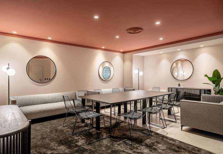 Aparthotel Sector 1