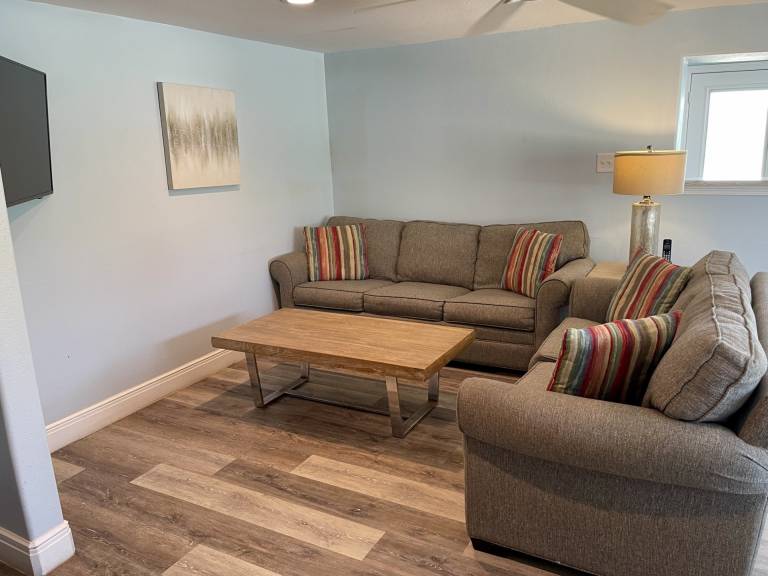 Condo with 1 room for 6 persons — photo 4