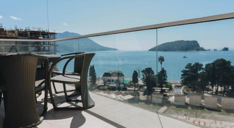 Holiday apartment with patio | Close to the beach | Pets allowed — photo 3