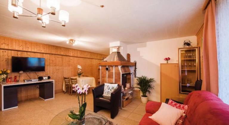 Apartment with 2 rooms for 6 persons — photo 2