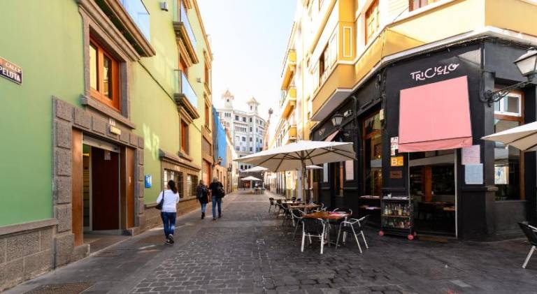 Apartment with grill & patio | Near Triana | Perfect for remote work — photo 5