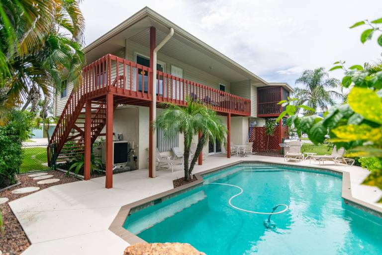 House Holmes Beach