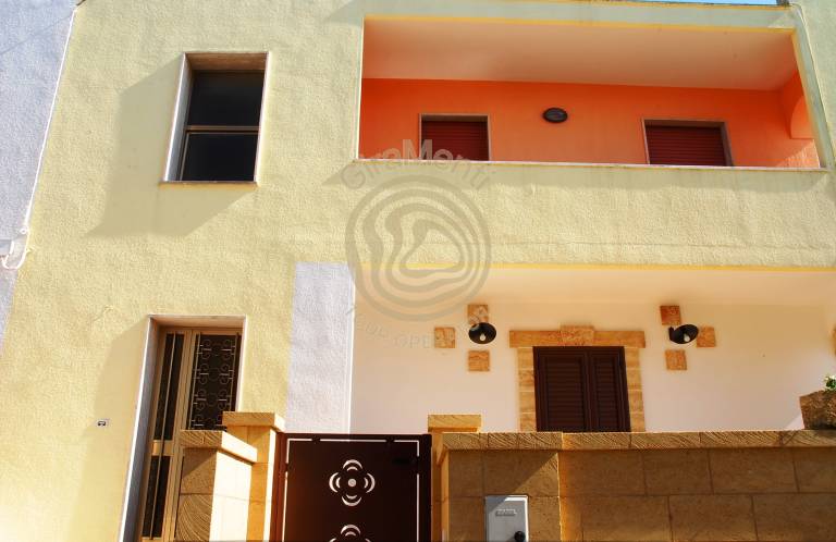 Apartment with 2 rooms for 6 persons in Salve