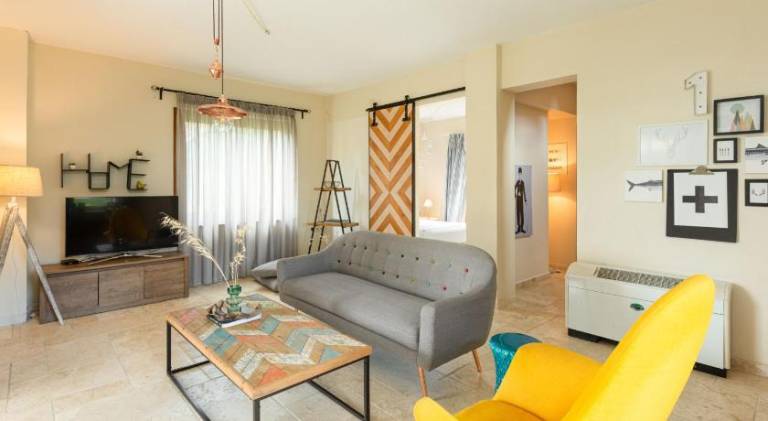 Vacation home with 4 rooms for 8 persons in Sithonia